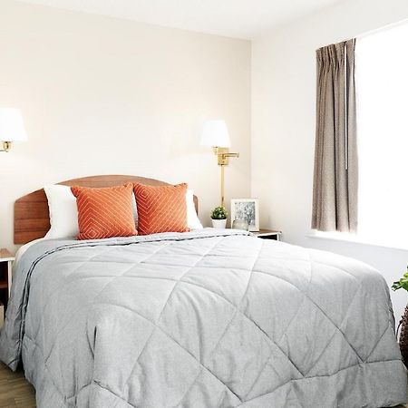 Intown Suites Extended Stay Newport News Va - South Екстериор снимка
