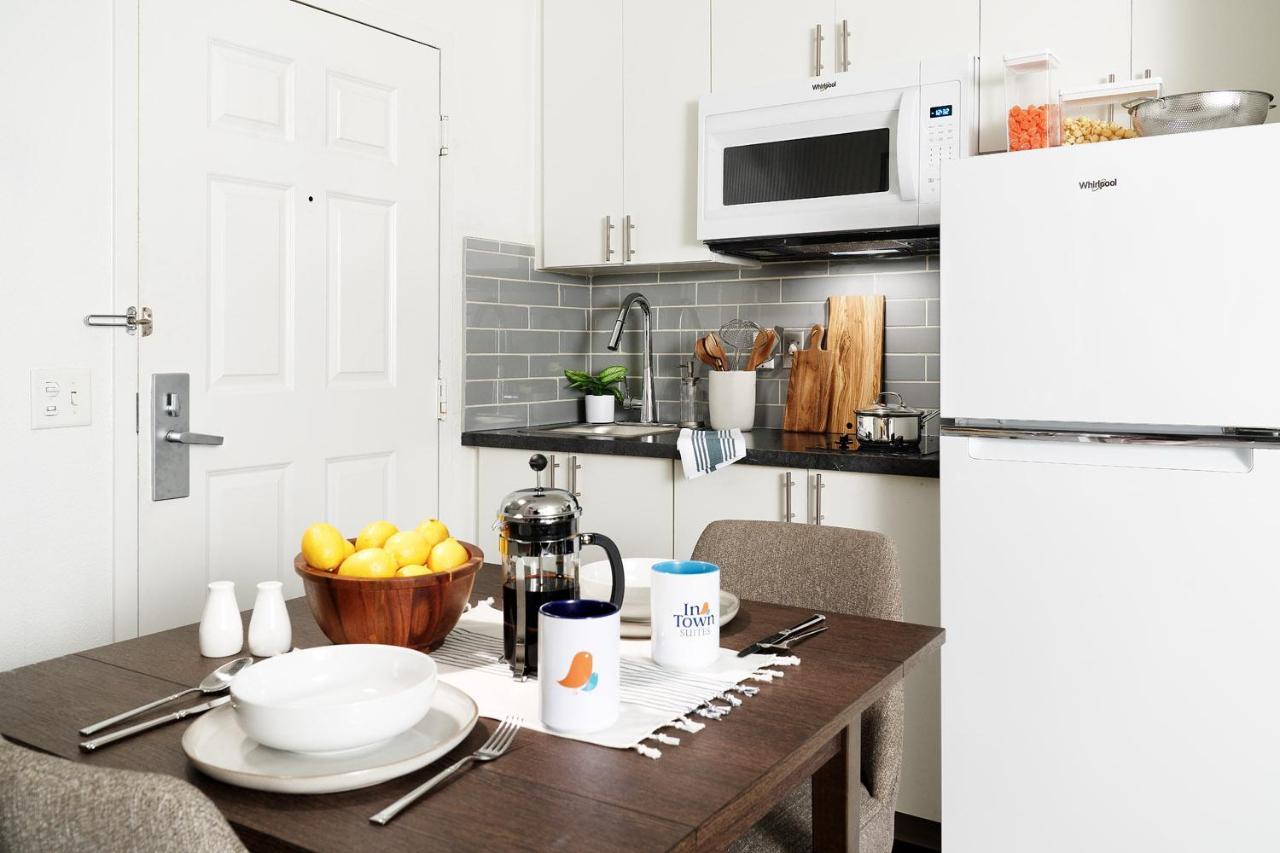 Intown Suites Extended Stay Newport News Va - South Екстериор снимка